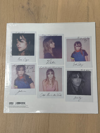 Suki Waterhouse - Milk Teeth