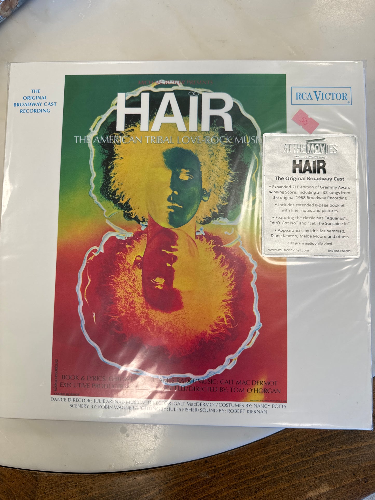 Hair : The American Tribal Love-Rock Musical